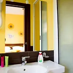Bed & Breakfast Rainbow 3*