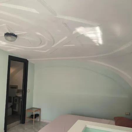 Rainbow Couette-café