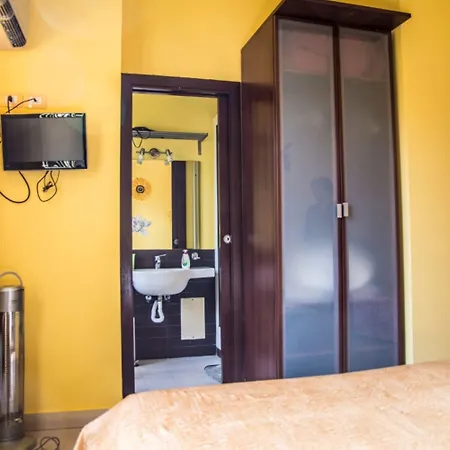 Rainbow Bed & Breakfast 4*