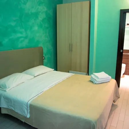 Rainbow Bed & Breakfast 4*