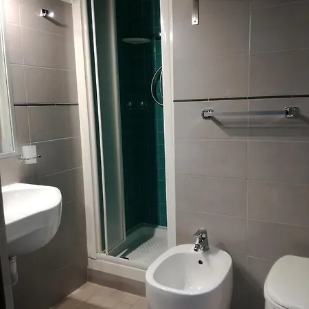 Nocleg ze śniadaniem Rainbow Neapol